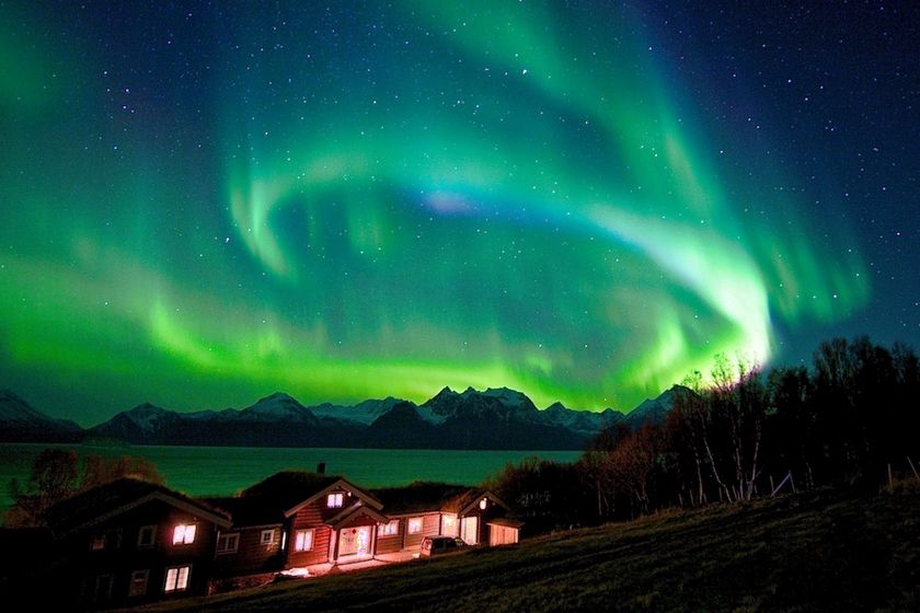 hoteis para ver uma aurora boreal, iglu, noruega