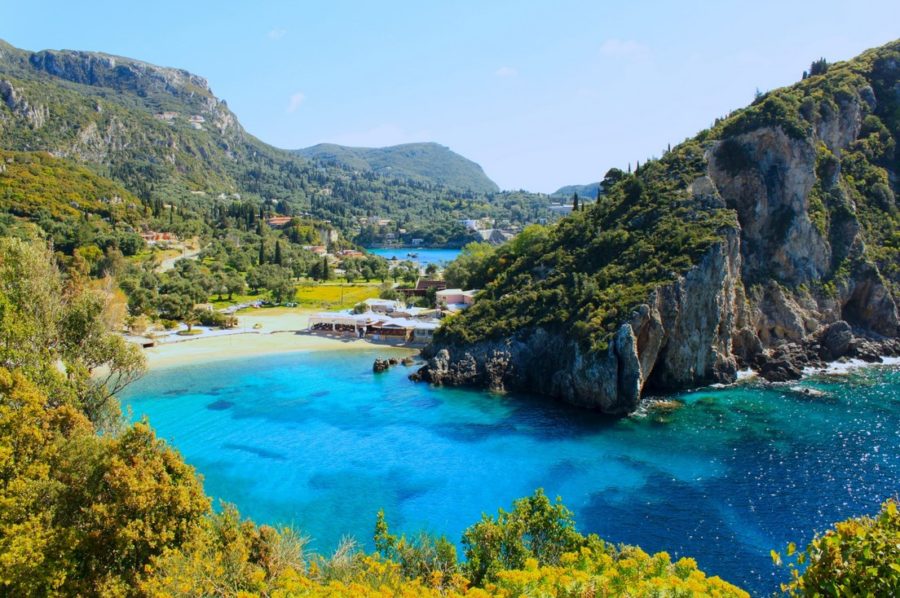 conheça as 8 ilhas gregas mais bonitas para umas férias na grécia