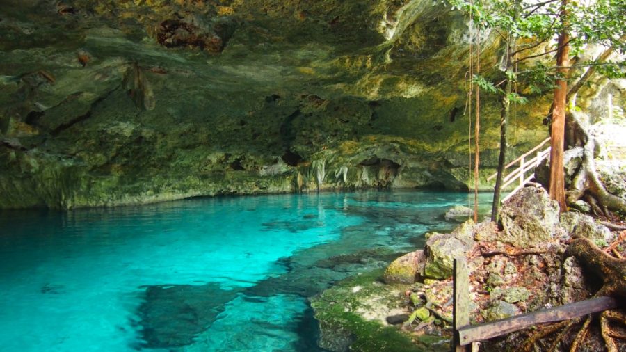 cenote dos ojos tulum